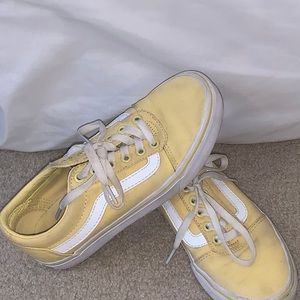 Yellow low top VANS